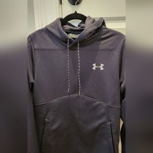 Men's Under Armour sweatshirt